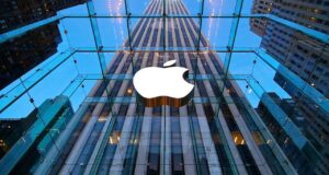 Apple Invests $1 Billion in Uber Competitor